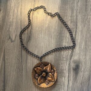 Gorgeous copper pendant necklace
